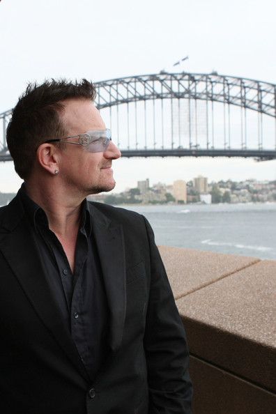 vocalista de maroon 5. A decisão de Bono de investir